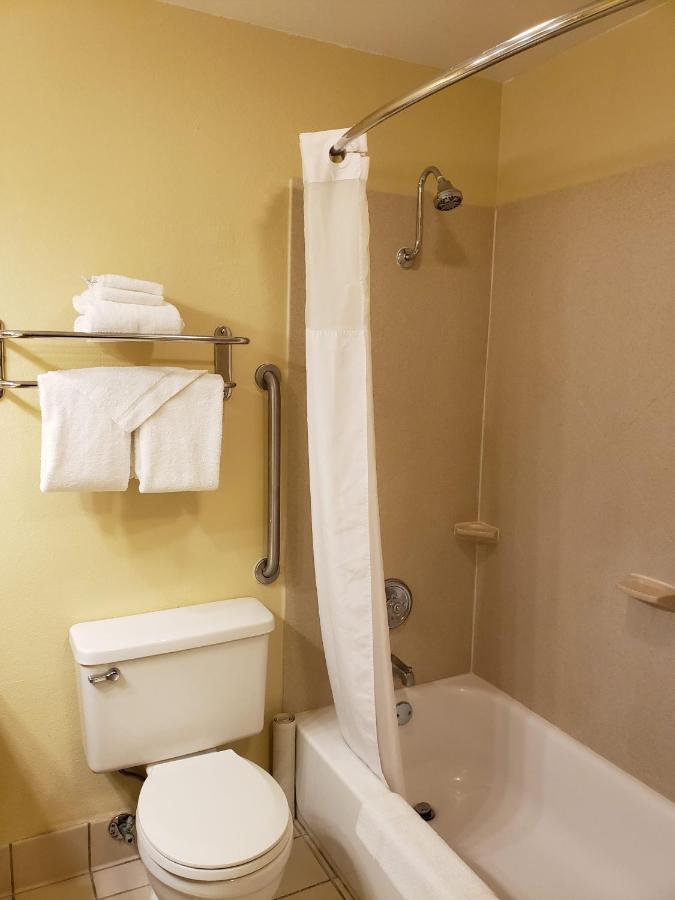 Quality Inn & Suites Vancouver - Hazel Dell Zewnętrze zdjęcie