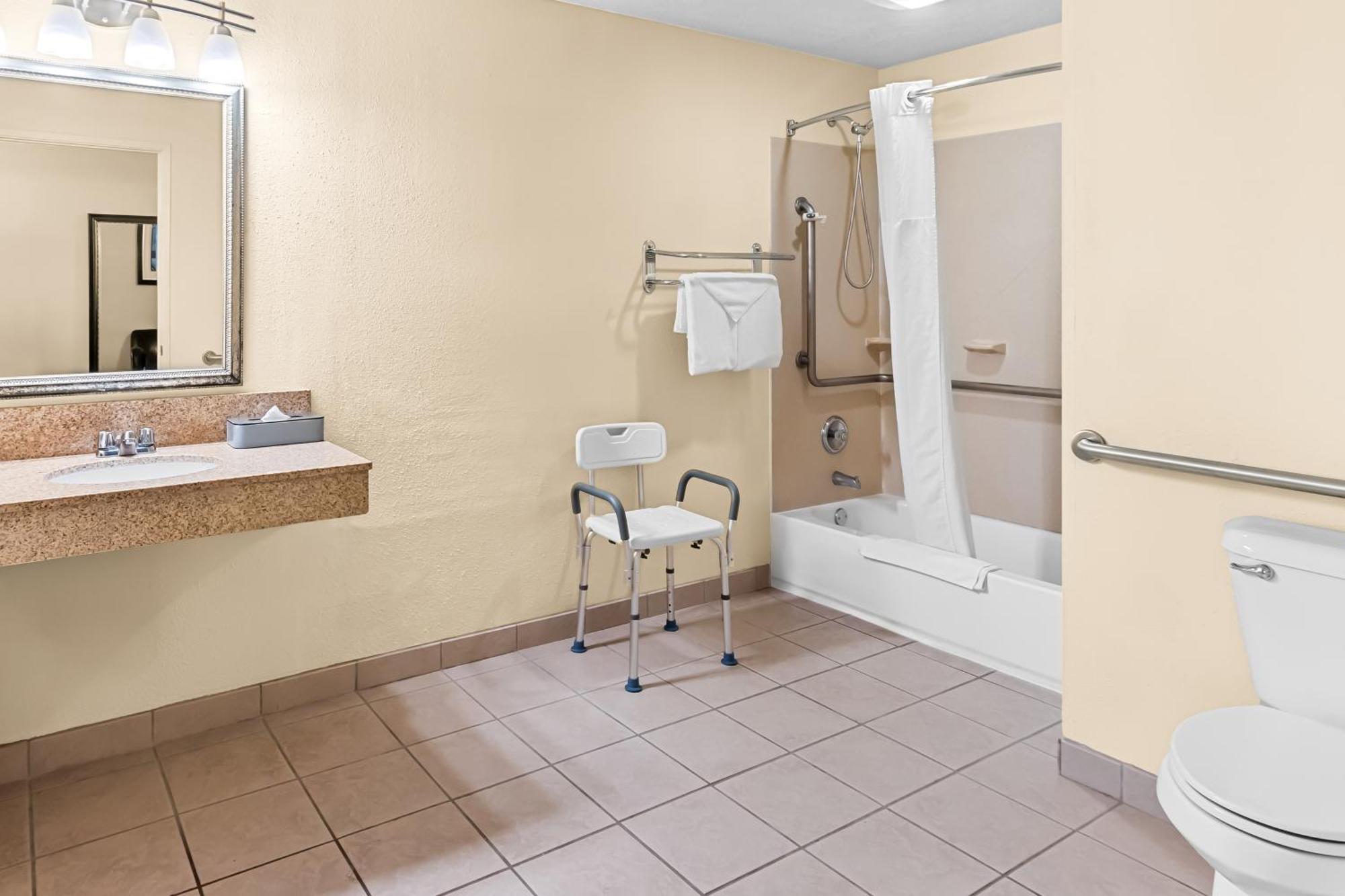 Quality Inn & Suites Vancouver - Hazel Dell Zewnętrze zdjęcie