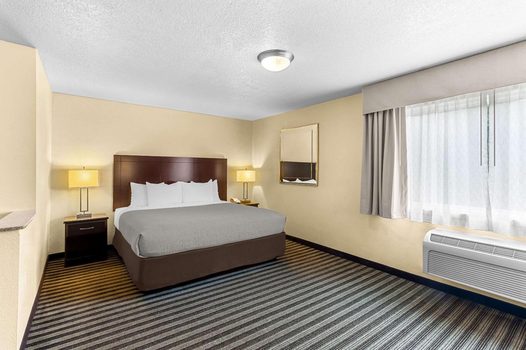 Quality Inn & Suites Vancouver - Hazel Dell Zewnętrze zdjęcie
