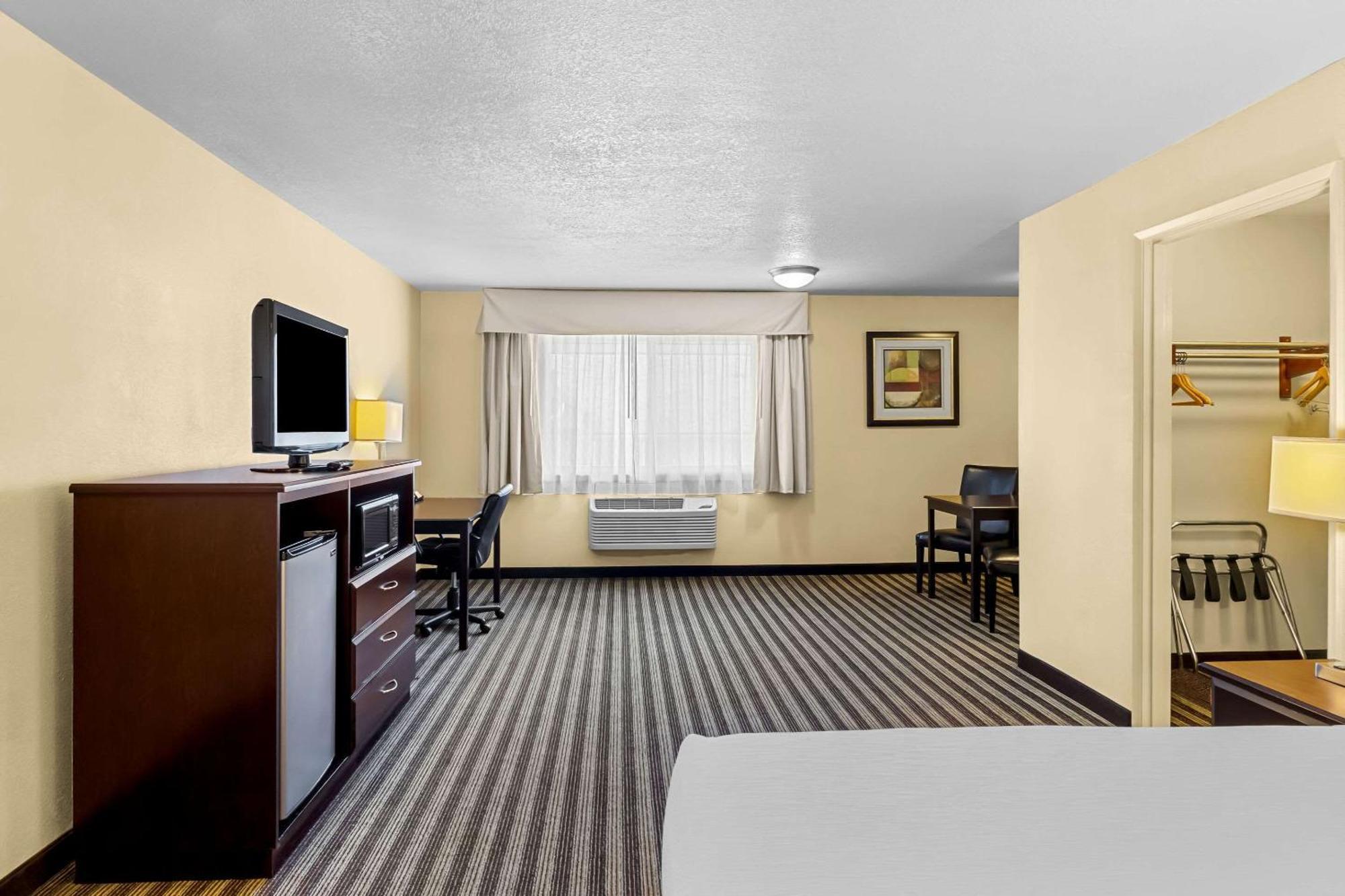 Quality Inn & Suites Vancouver - Hazel Dell Zewnętrze zdjęcie