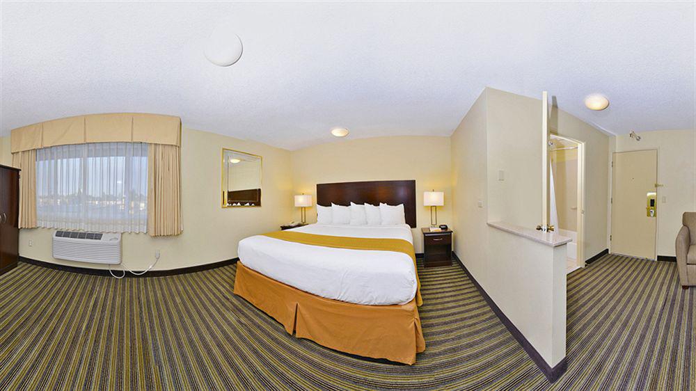 Quality Inn & Suites Vancouver - Hazel Dell Zewnętrze zdjęcie