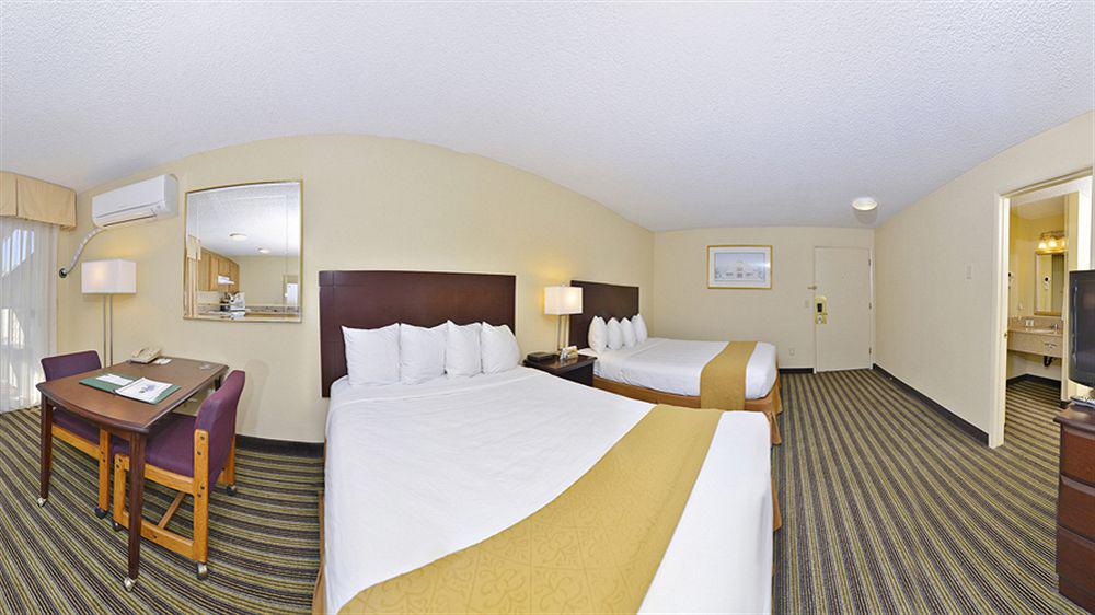 Quality Inn & Suites Vancouver - Hazel Dell Zewnętrze zdjęcie